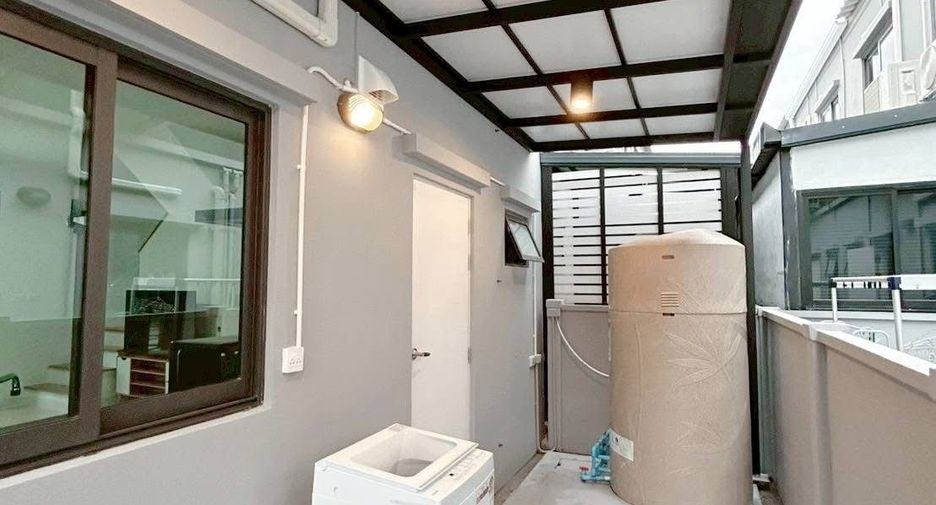 ให้เช่า 3 ห้องนอน บ้านเดี่ยว ใน บางพลี, สมุทรปราการ