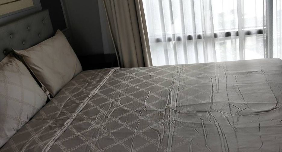 Condo en alquiler de 1 habitaciones en Khlong Toei, Bangkok