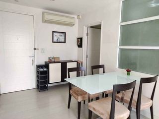 For rent 2 bedrooms condo in Khlong San, Bangkok