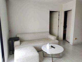 For rent 2 bedrooms condo in Khlong San, Bangkok