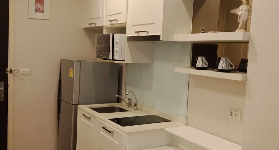 For rent 1 bed condo in Phra Khanong, Bangkok
