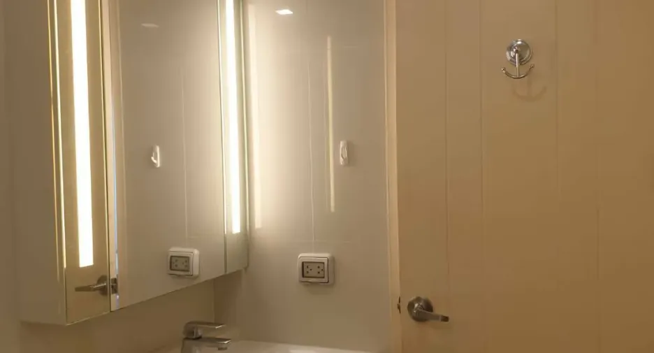 For rent 1 bed condo in Phra Khanong, Bangkok