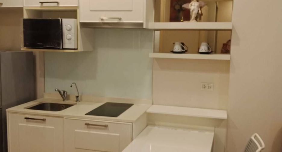 For rent 1 bed condo in Phra Khanong, Bangkok
