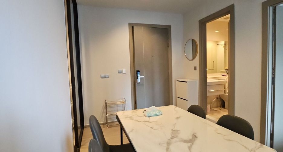 À louer 1 chambre condo à Huai Khwang, Bangkok