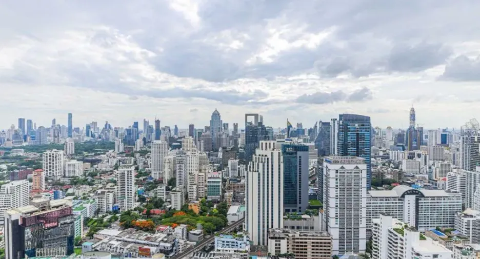 For rent 1 bed condo in Khlong Toei, Bangkok