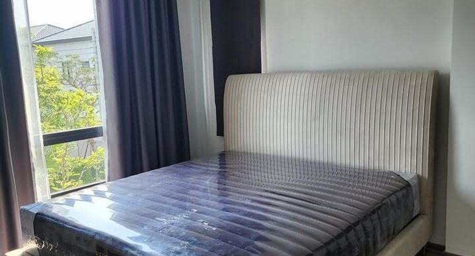 For rent 3 bedrooms townhouse in Bang Phli, Samut Prakan