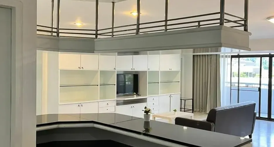 Wohnung zur Miete mit 2 Zimmer in Watthana, Bangkok