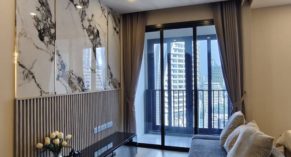 For rent 1 bed condo in Khlong Toei, Bangkok
