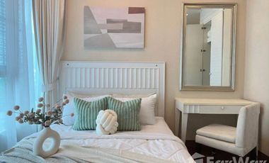 For rent 2 bedrooms condo in Sathon, Bangkok