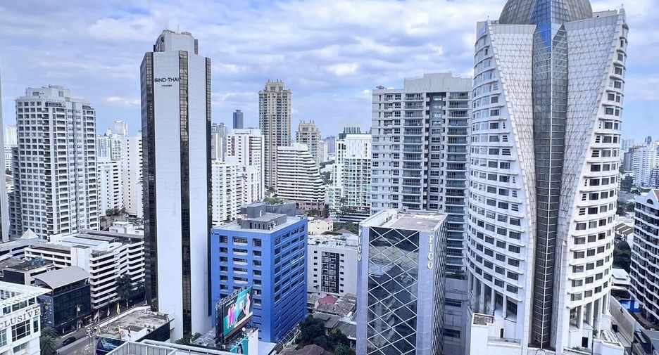 Condo en alquiler de 1 habitaciones en Khlong Toei, Bangkok
