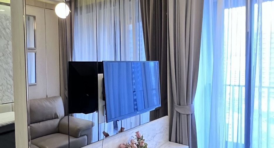 Condo en alquiler de 1 habitaciones en Khlong Toei, Bangkok