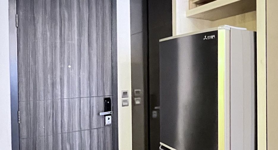 Condo en alquiler de 1 habitaciones en Khlong Toei, Bangkok