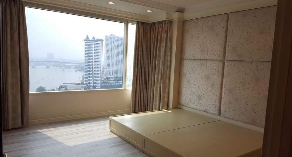 For rent 3 bedrooms condo in Bang Kho Laem, Bangkok