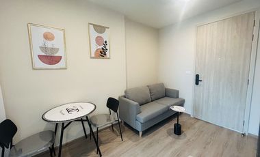 Wohnung zur Miete mit 1 Zimmer in Huai Khwang, Bangkok