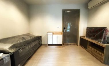 Condo en alquiler de 1 habitaciones en Huai Khwang, Bangkok