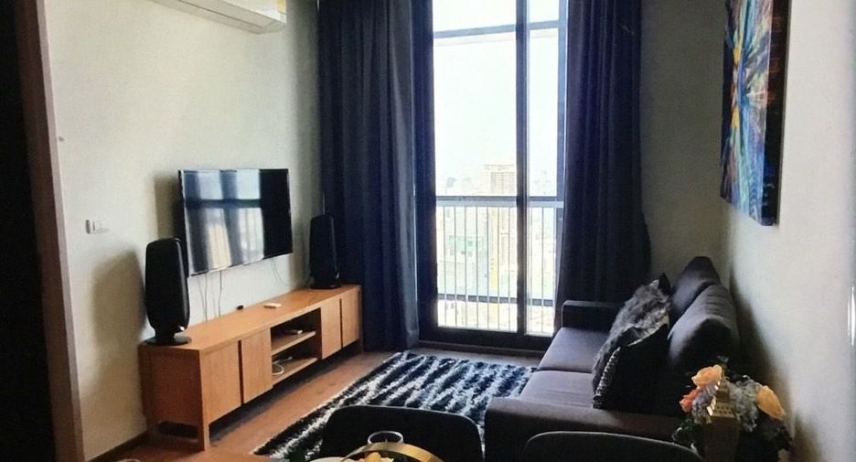 For rent 2 bedrooms condo in Khlong Toei, Bangkok