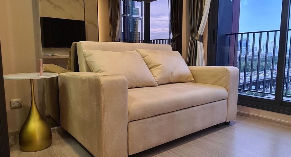 For rent 1 bed condo in Huai Khwang, Bangkok