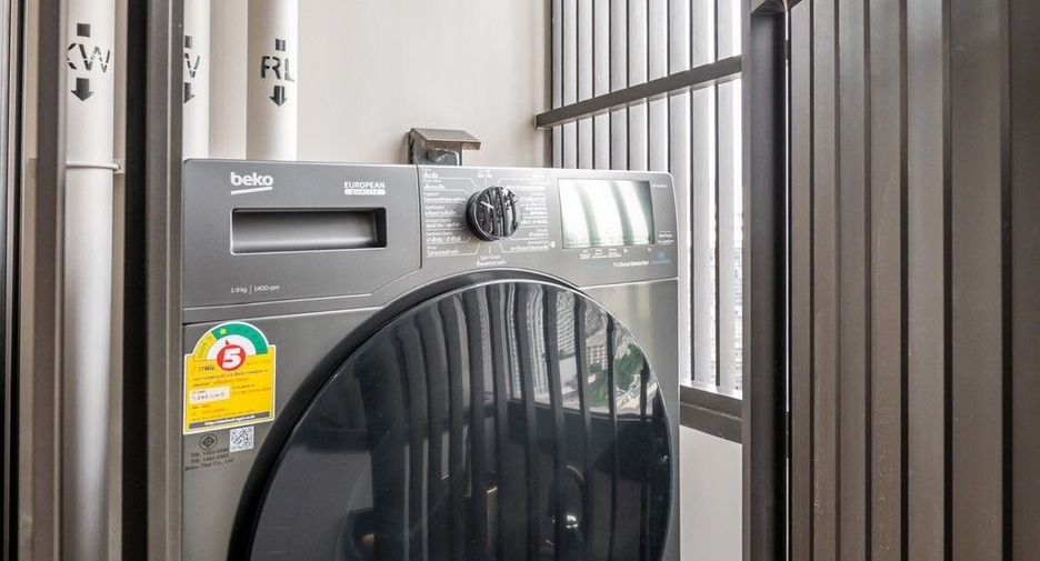 For rent 1 bed condo in Watthana, Bangkok