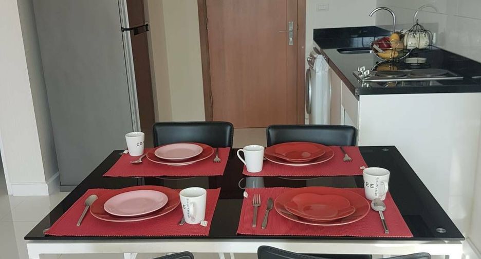 For rent 2 bedrooms condo in Khlong Toei, Bangkok