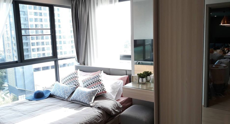 For rent 2 bedrooms condo in Bang Na, Bangkok