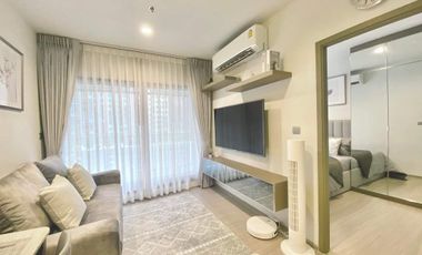 Wohnung zur Miete mit 1 Zimmer in Huai Khwang, Bangkok