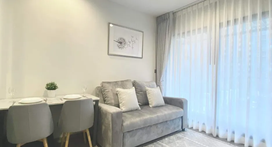 For rent 1 bed condo in Huai Khwang, Bangkok