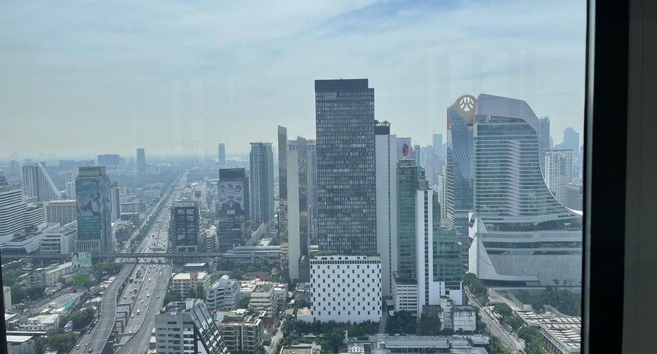 Wohnung zur Miete mit 1 Zimmer in Pathum Wan, Bangkok