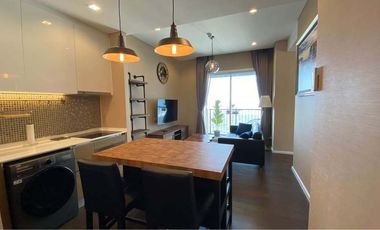 For rent 2 bedrooms condo in Chatuchak, Bangkok