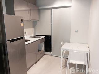 À louer 1 chambre condo à Huai Khwang, Bangkok