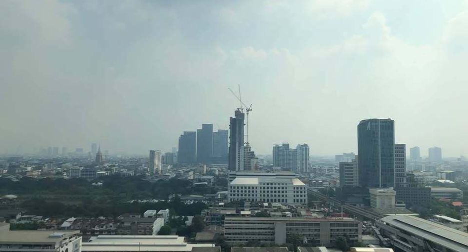 For rent 1 bed condo in Phra Khanong, Bangkok