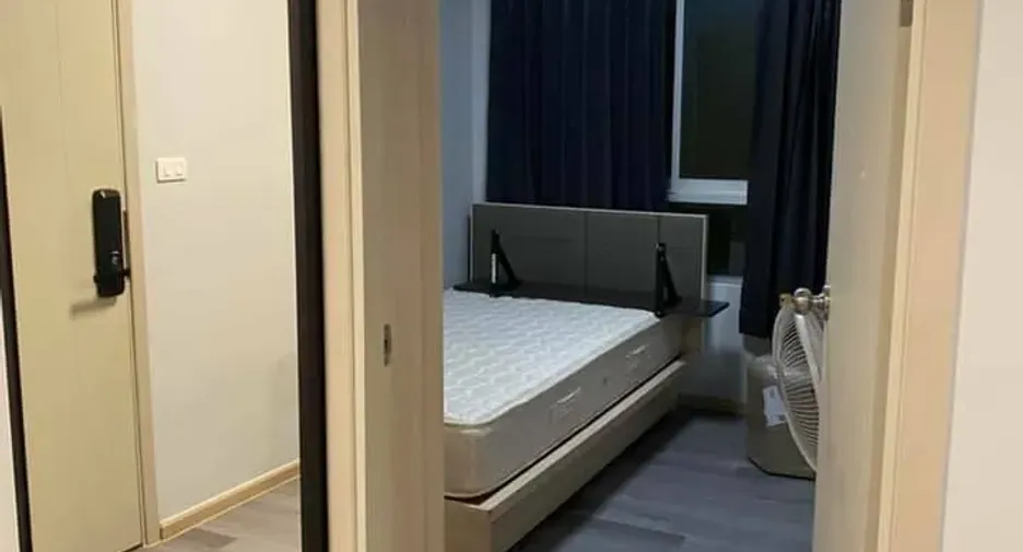 For rent 2 bedrooms condo in Bang Na, Bangkok