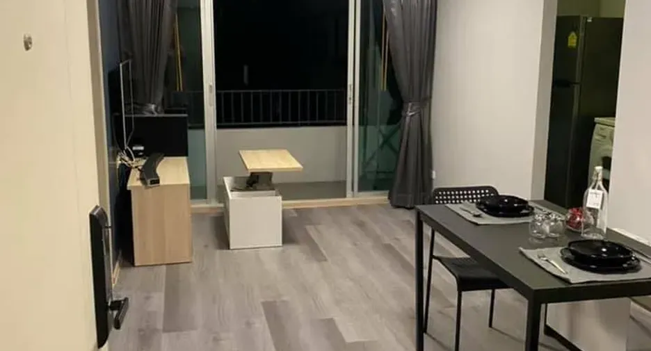 For rent 2 bedrooms condo in Bang Na, Bangkok