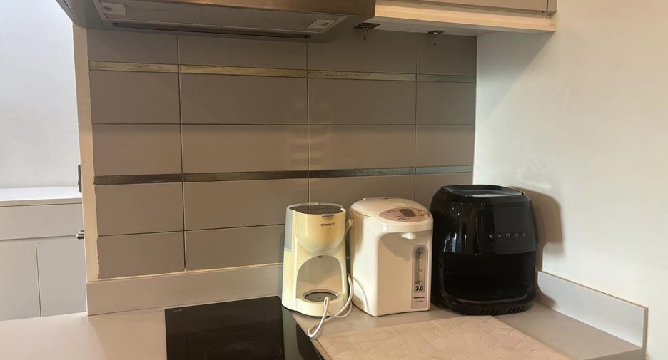 For rent 1 bed condo in Khlong Toei, Bangkok