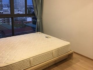 出租 2 卧室 公寓 在 Bang Na, 曼谷