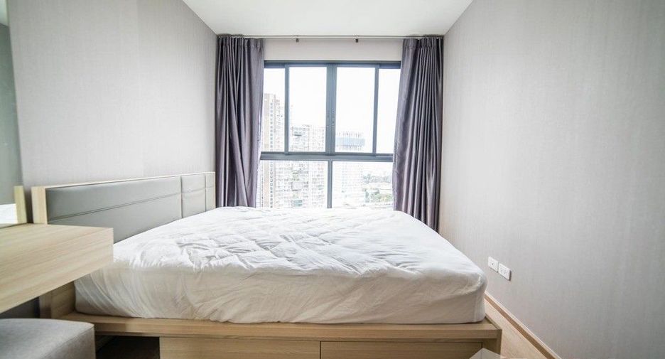 Condo en alquiler de 1 habitaciones en Bang Na, Bangkok