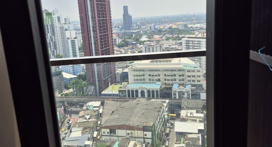 Condo en alquiler de 2 habitaciones en Khlong Toei, Bangkok