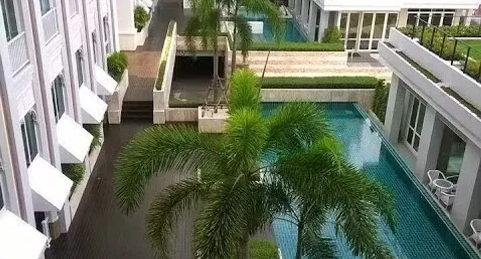 For sale 1 bed condo in Huai Khwang, Bangkok