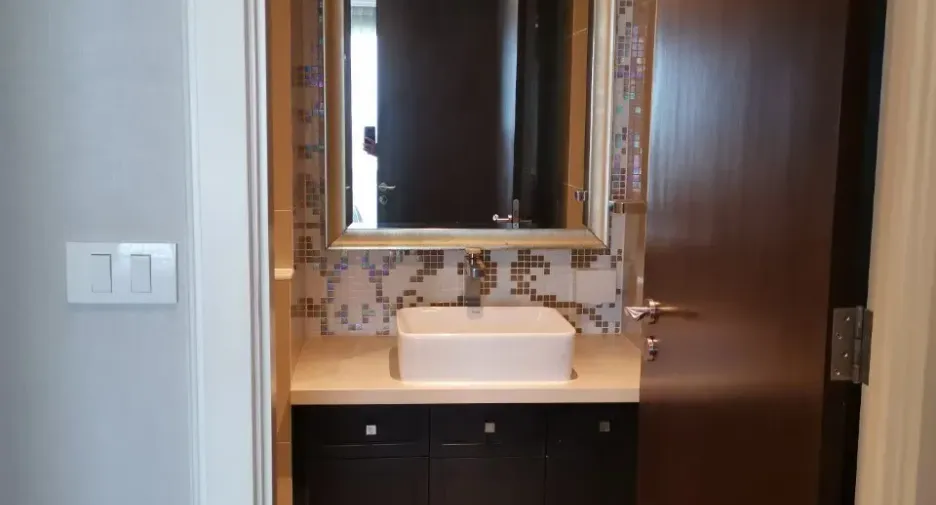 For sale 1 bed condo in Huai Khwang, Bangkok
