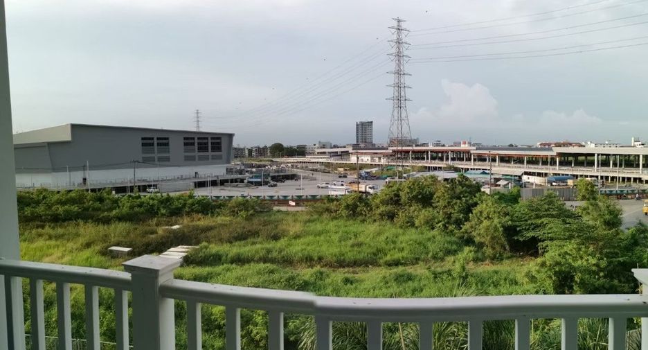 For sale 1 bed condo in Huai Khwang, Bangkok