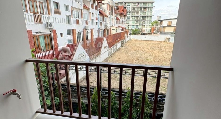 For rent 1 bed condo in Watthana, Bangkok