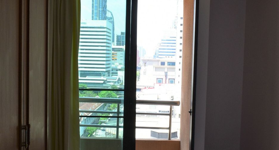 Wohnung zur Miete mit 2 Zimmer in Pathum Wan, Bangkok