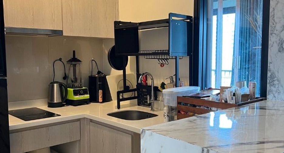 For rent 1 bed condo in Watthana, Bangkok