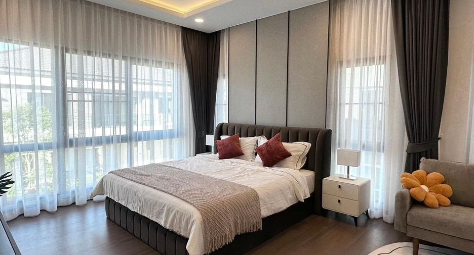 For rent 5 bedrooms house in Bang Phli, Samut Prakan