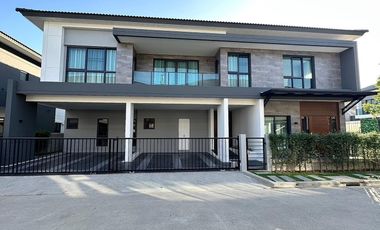 For rent 5 bedrooms house in Bang Phli, Samut Prakan