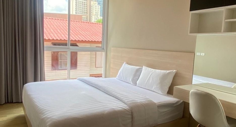 For rent 1 bed condo in Khlong Toei, Bangkok