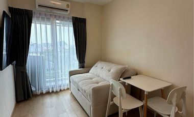 Condo en alquiler de 1 habitaciones en Wang Thonglang, Bangkok