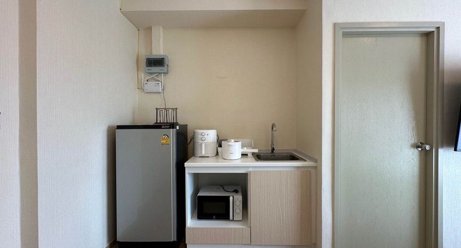 For rent 1 bed condo in Wang Thonglang, Bangkok