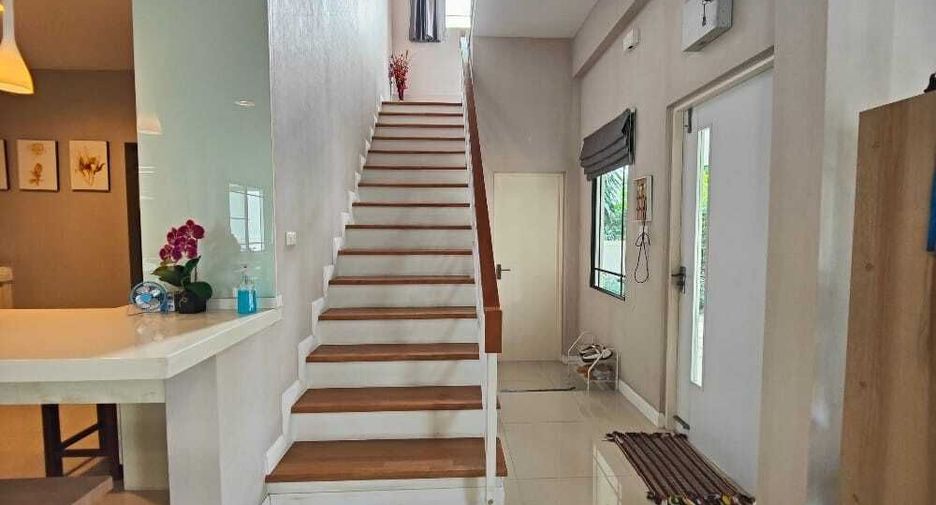 À louer 3 chambres maison à Sai Mai, Bangkok