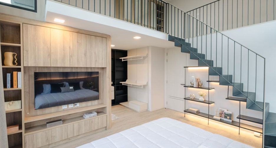Casa en alquiler de 4 habitaciones en Saphan Sung, Bangkok