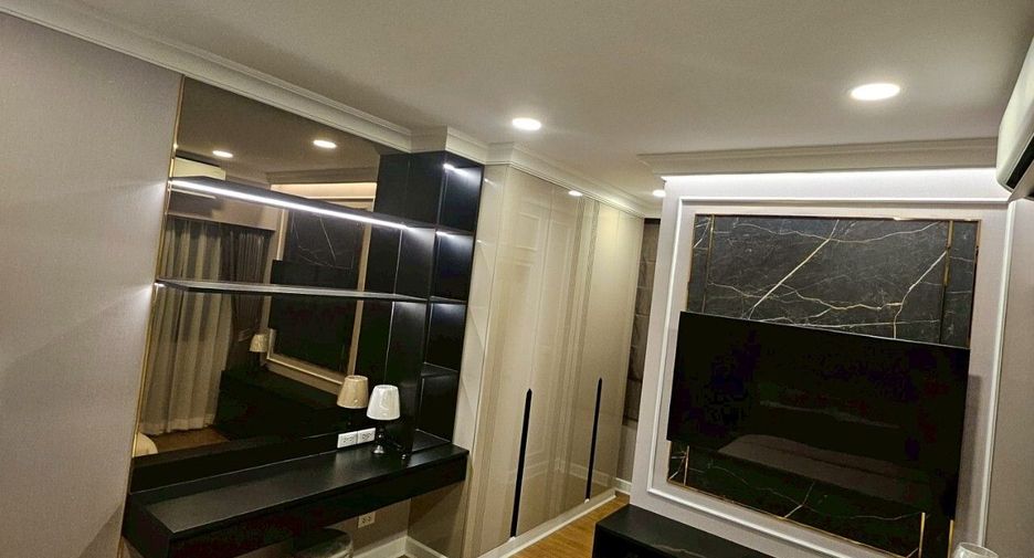 Haus zur Miete mit 4 Zimmer in Bang Phli, Samut Prakan